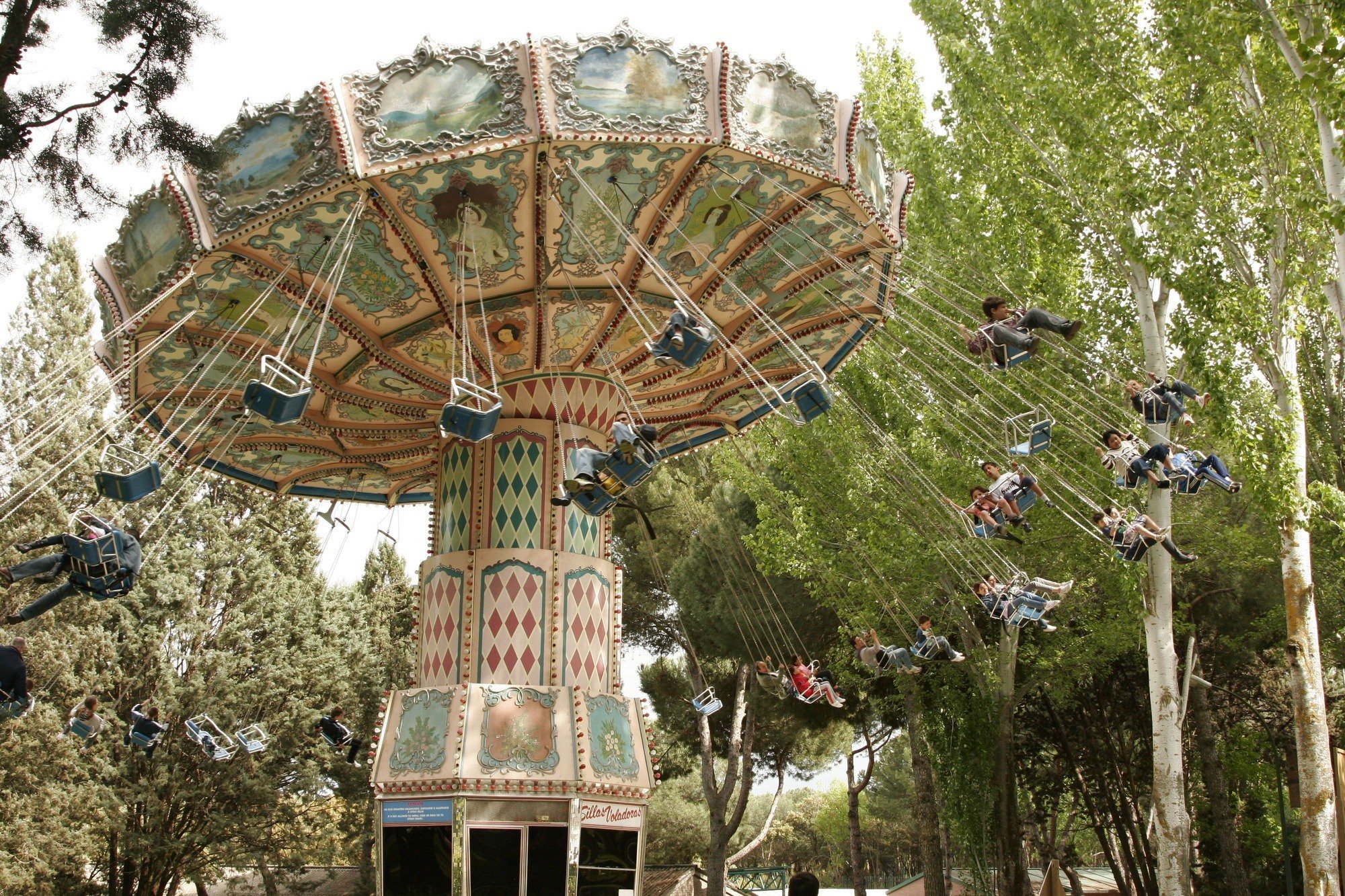 Sillas voladoras en de Atracciones Madrid: Opiniones Info | PACommunity